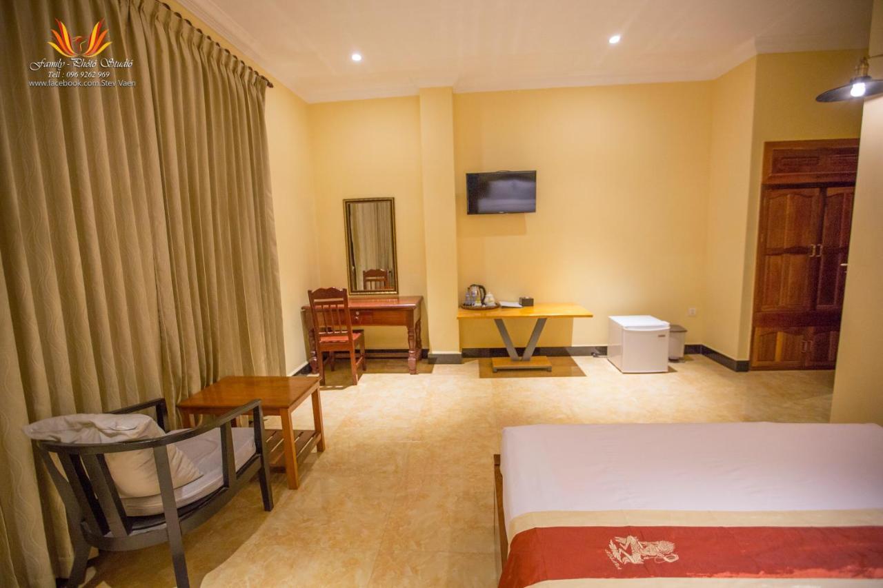 Jasmine Hotel& Sky Bar Battambang Exterior foto